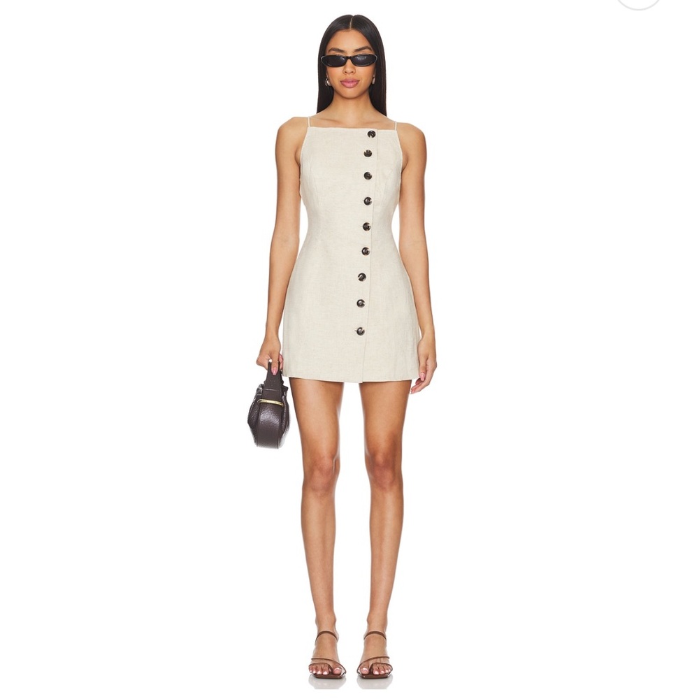 Chic Button-Front Mini Dress in Cream